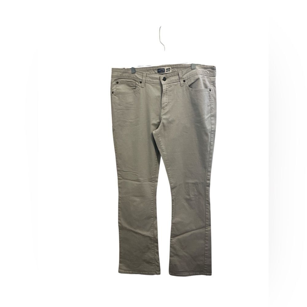 Levi’s Strauss Signature Boot Cut Jeans size 18Long